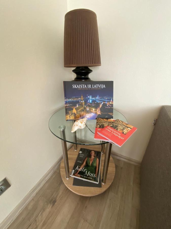 Apartment Siguldas 21 เลียปาญา ภายนอก รูปภาพ